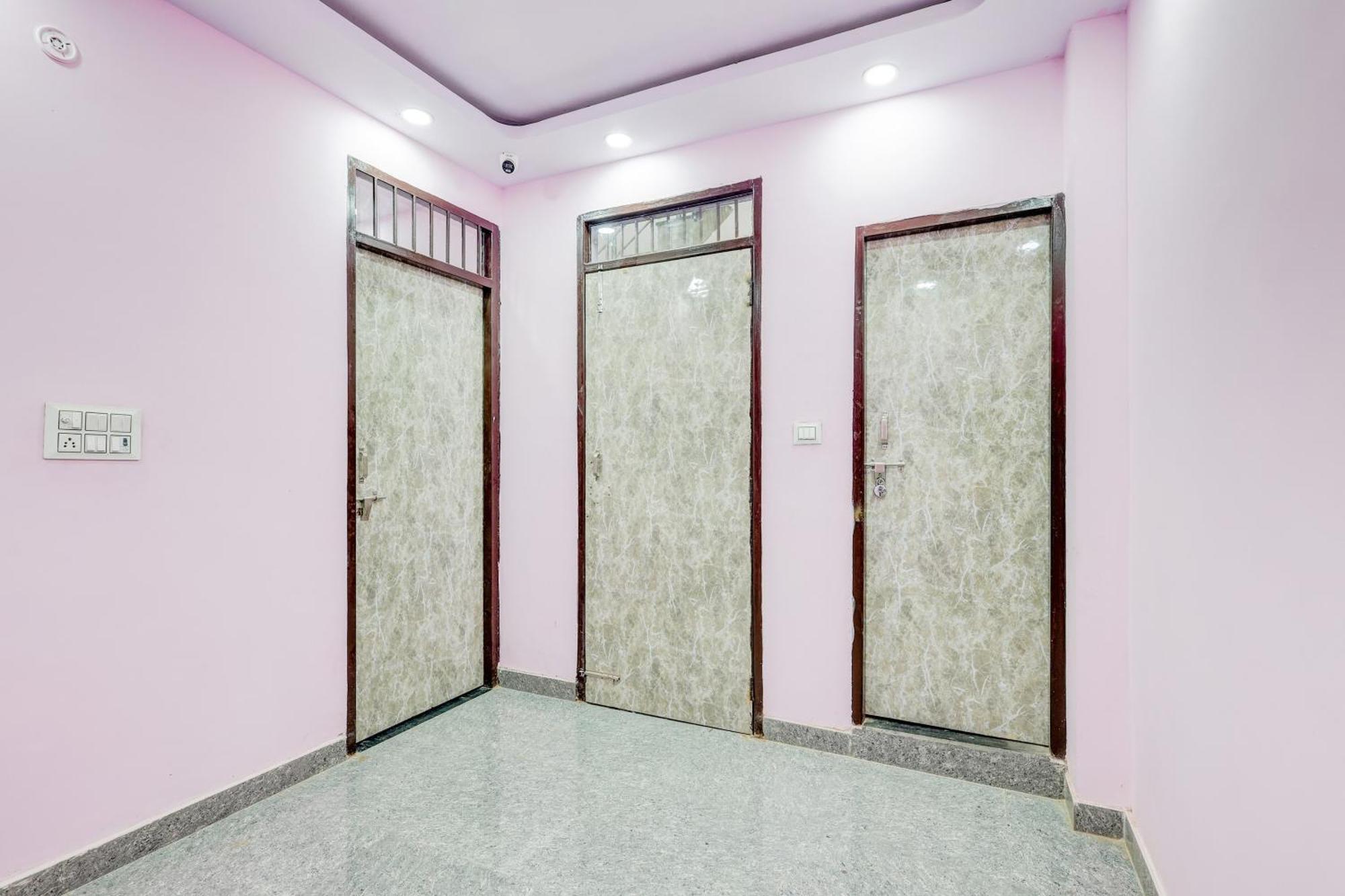 Hotel O Govind Residency New Delhi Luaran gambar